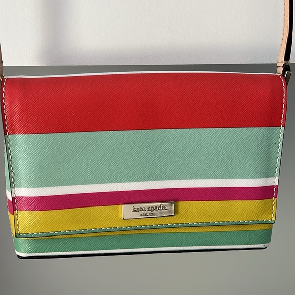 Kate Spade phone crossbody bag - Picture 2 of 13